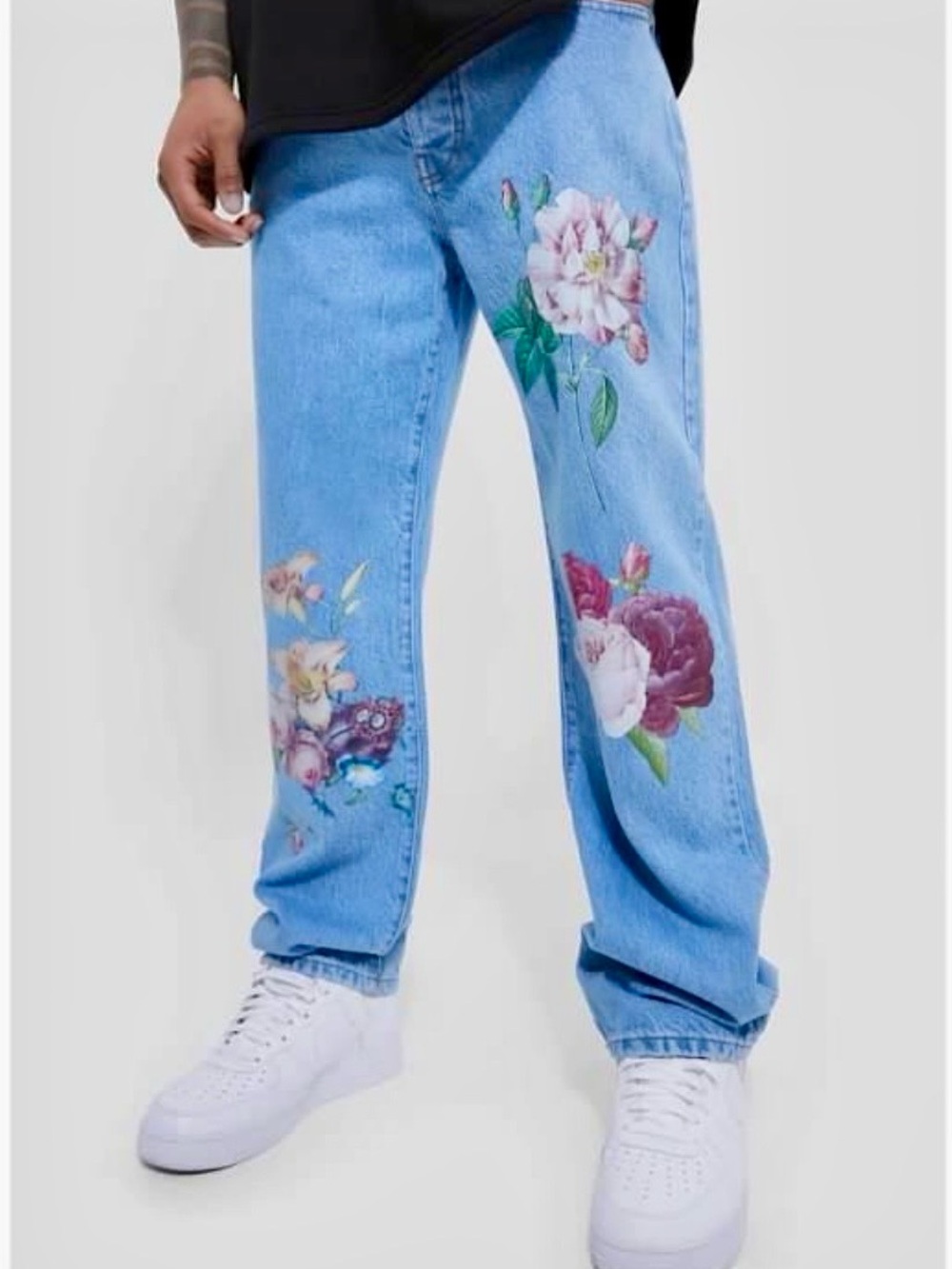BoohooMan Relaxed Floral Jeans